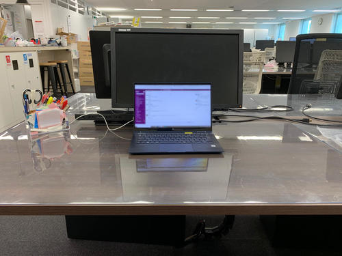 asada_desk_m2.jpg