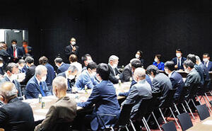 書店議連、来年5月までに提言書とりまとめへ